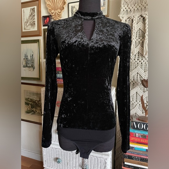 a. moss Tops - 5 for $25 a. moss black Velvet bodysuit